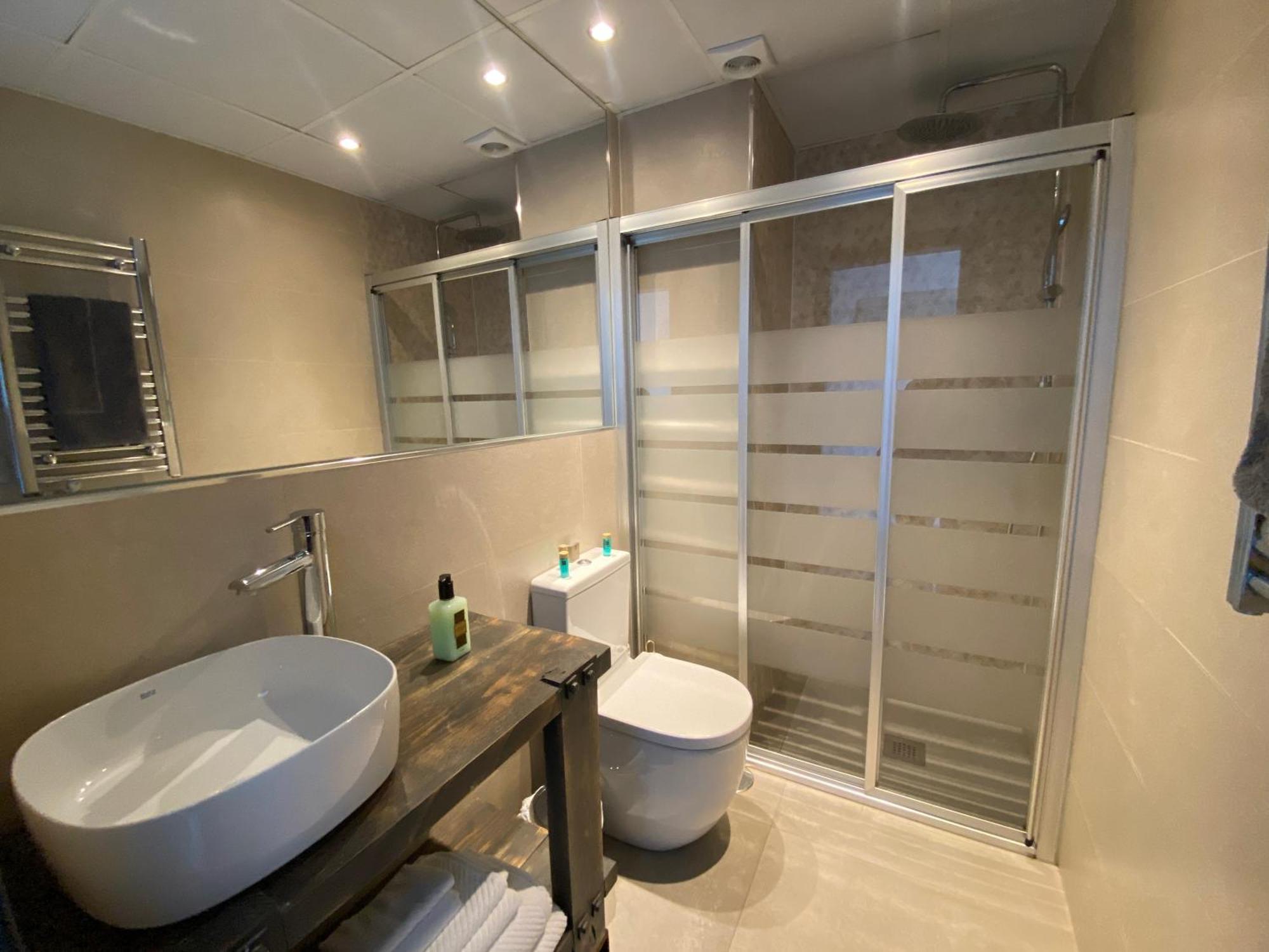 Stay U-Nique Apartments Rosaleda Малага Номер фото